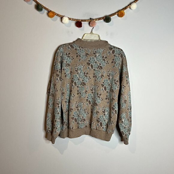 Vintage floral collared pullover - Picture 5 of 5